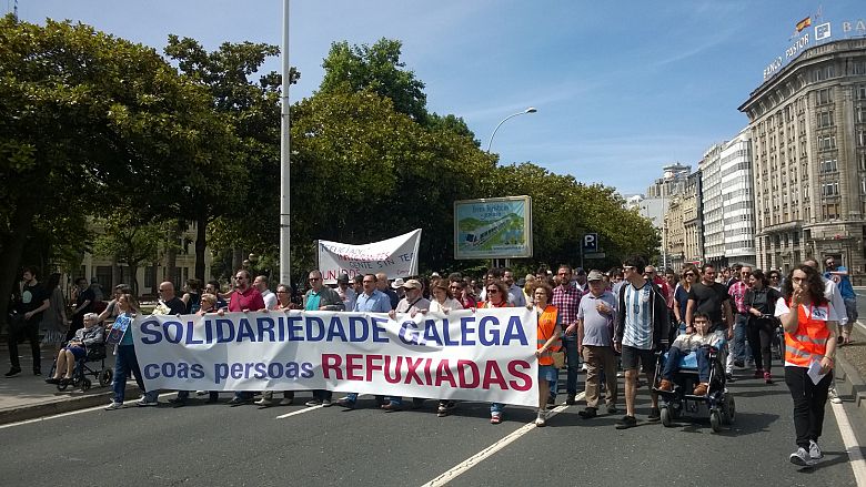 16-06-19 Mani apoio refuxiadas A Corunha02.jpg